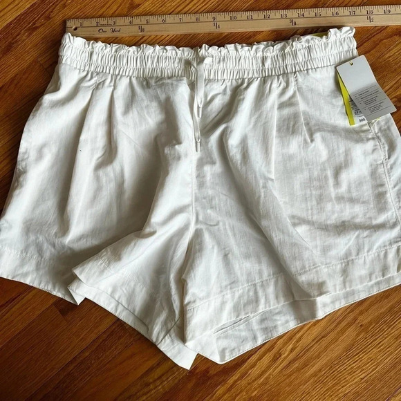NWT Hight-Rise Shorts - Picture 1 of 4